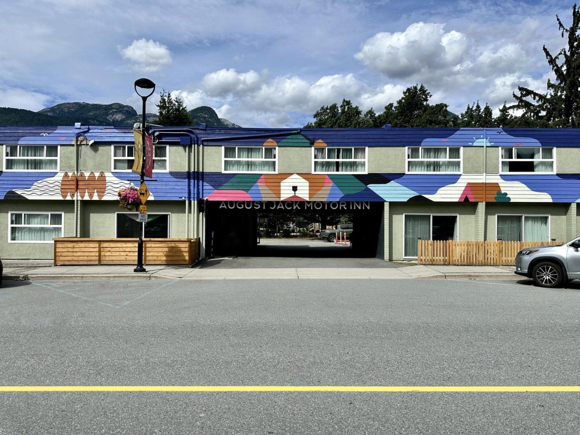 August Jack Motel Squamish