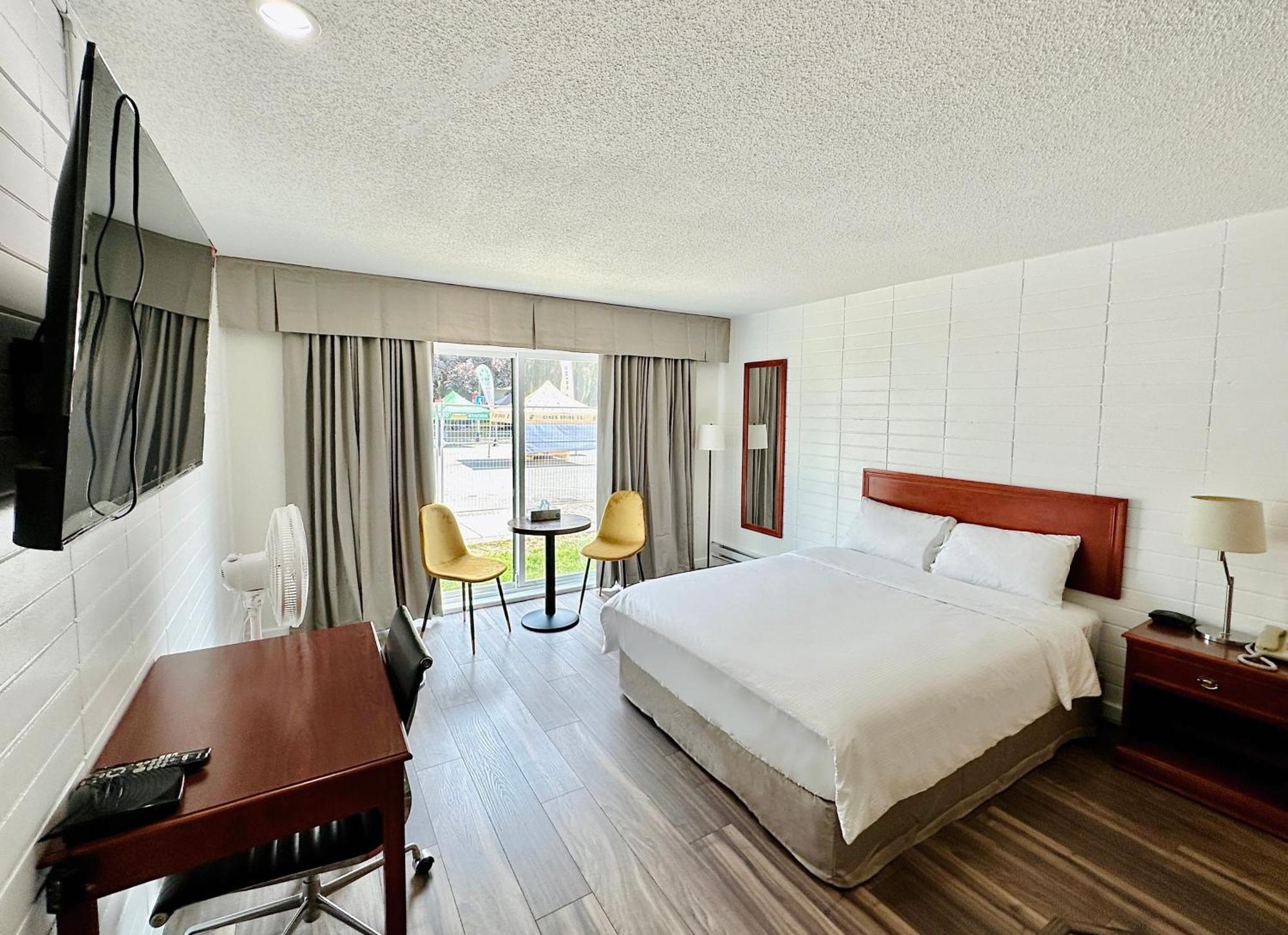 August Jack Motel 2*
